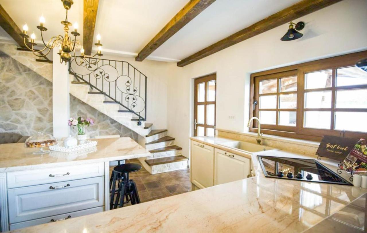 Villa House for Rent Leila à Šibenik Extérieur photo